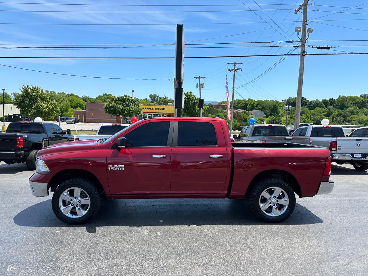 RAM 1500 4WD Crew Cab 140.5" Big Horn 2015