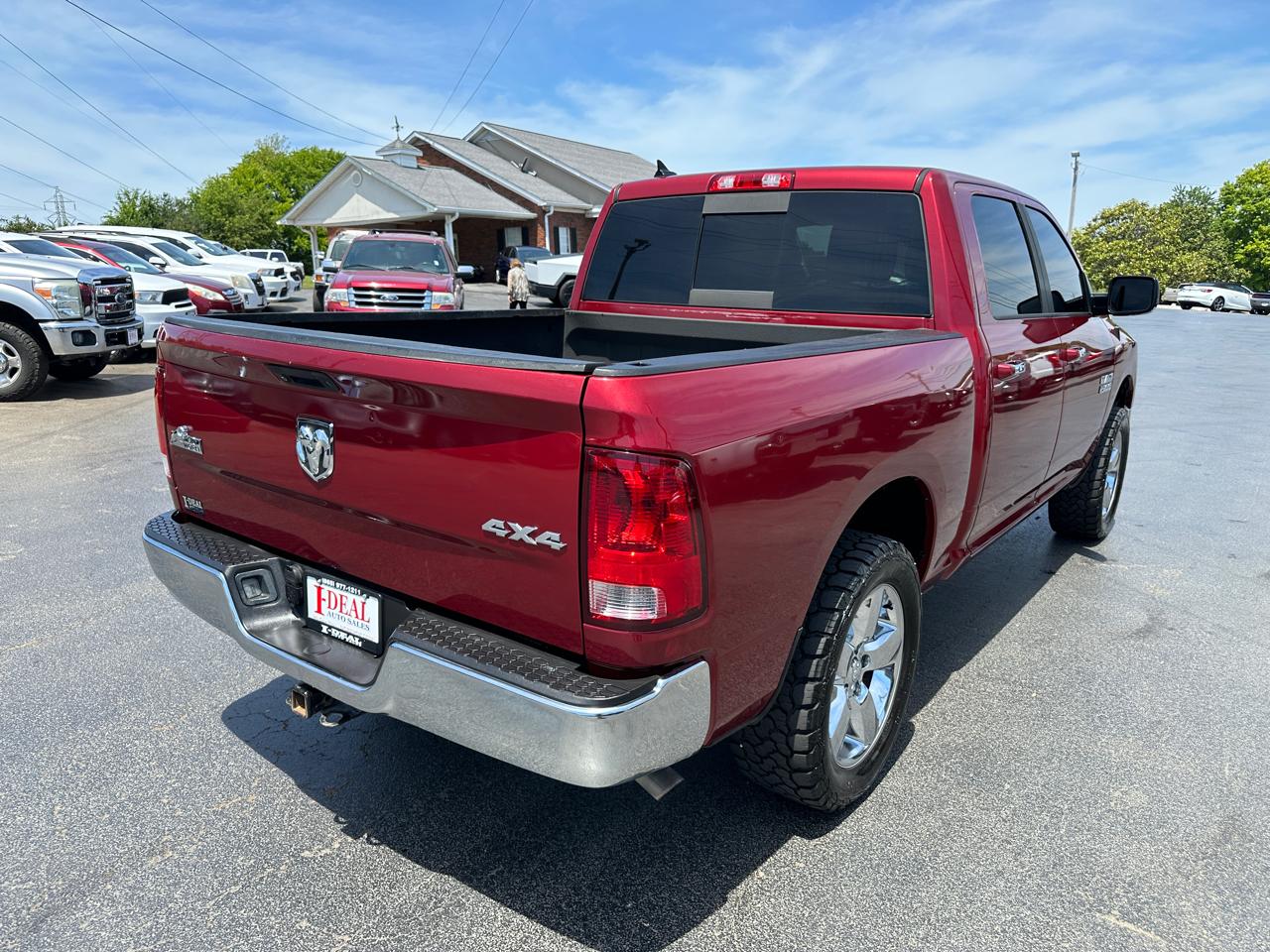 RAM 1500 4WD Crew Cab 140.5" Big Horn 2015