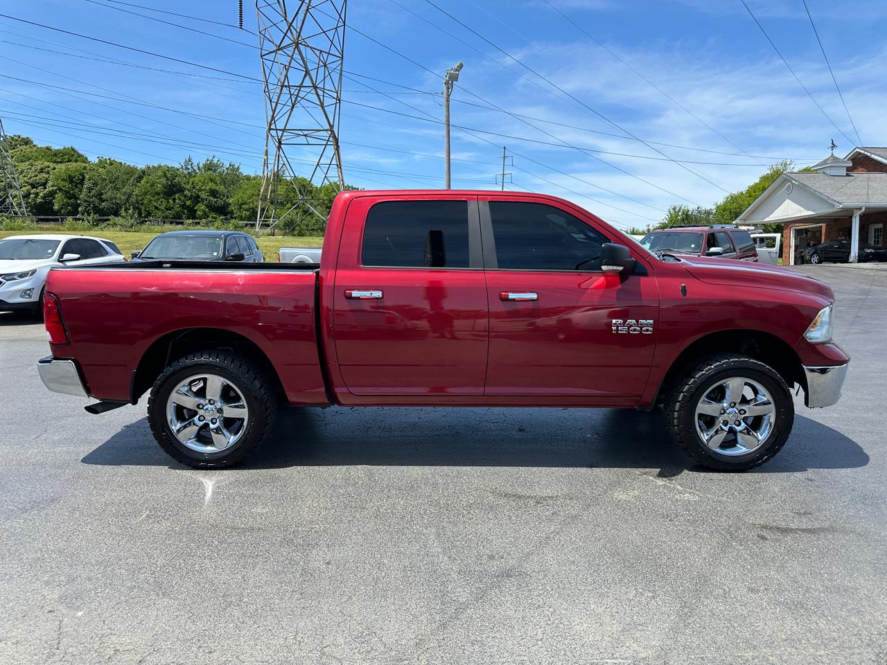RAM 1500 4WD Crew Cab 140.5" Big Horn 2015