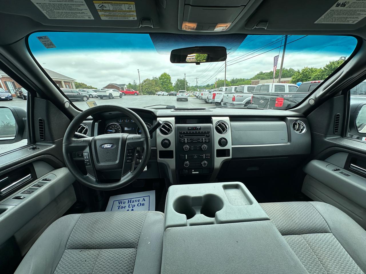 Ford F-150 4WD SuperCrew 145" XLT 2014