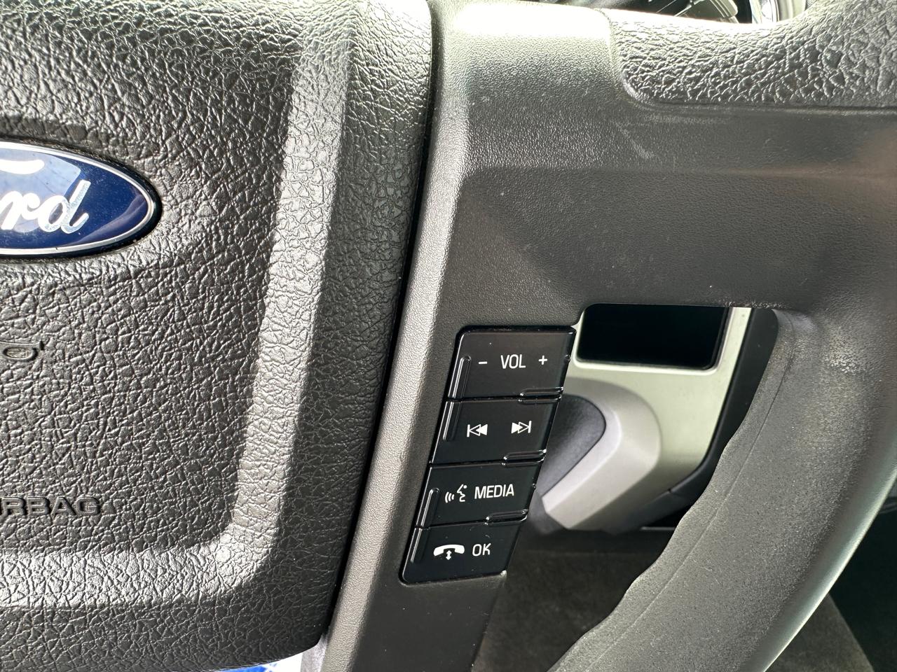 Ford F-150 4WD SuperCrew 145" XLT 2014
