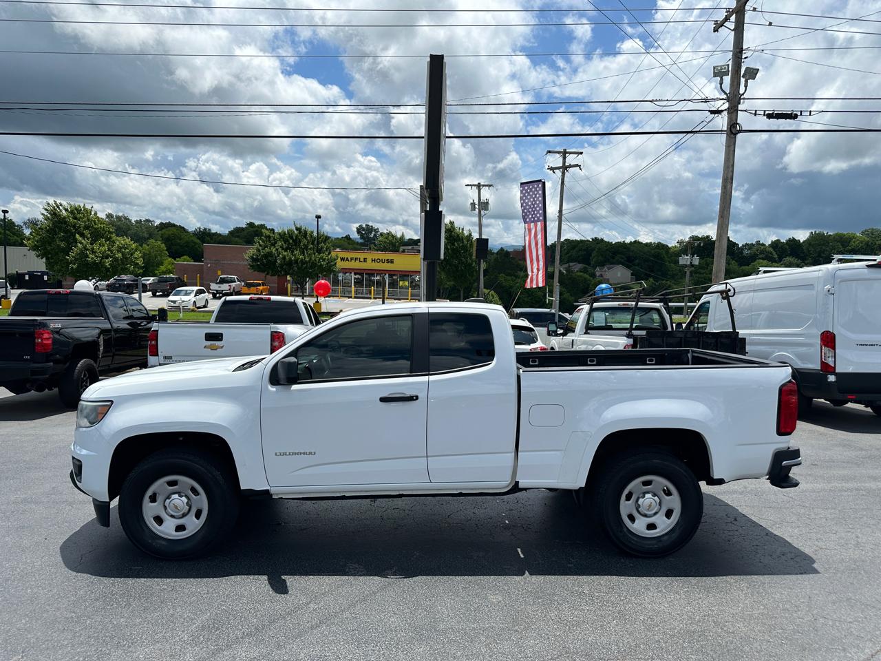 Chevrolet Colorado 2WD Ext Cab 128.3" WT 2017