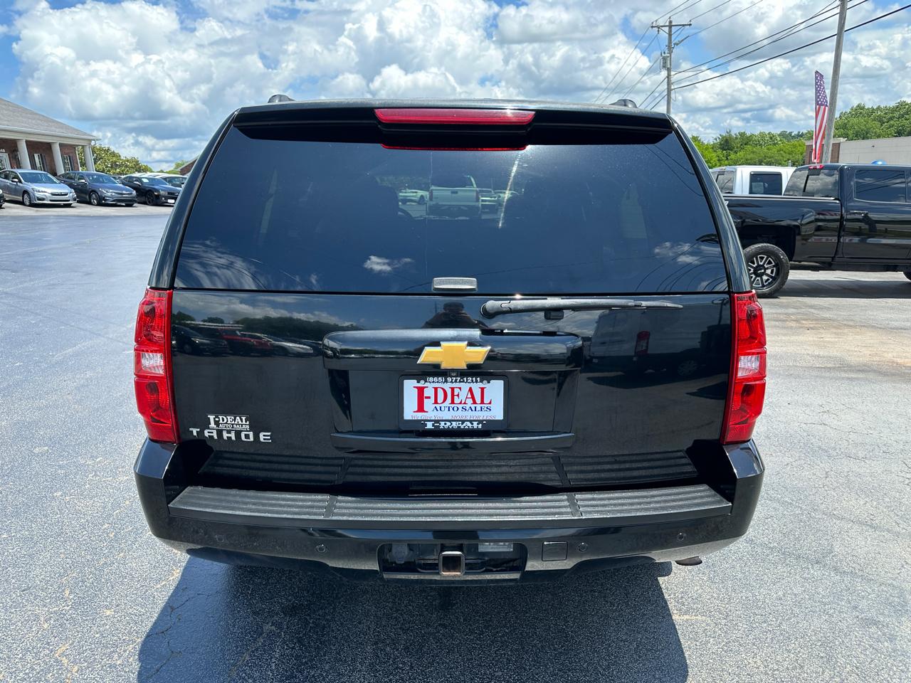 Chevrolet Tahoe 4WD 4dr LS 2014