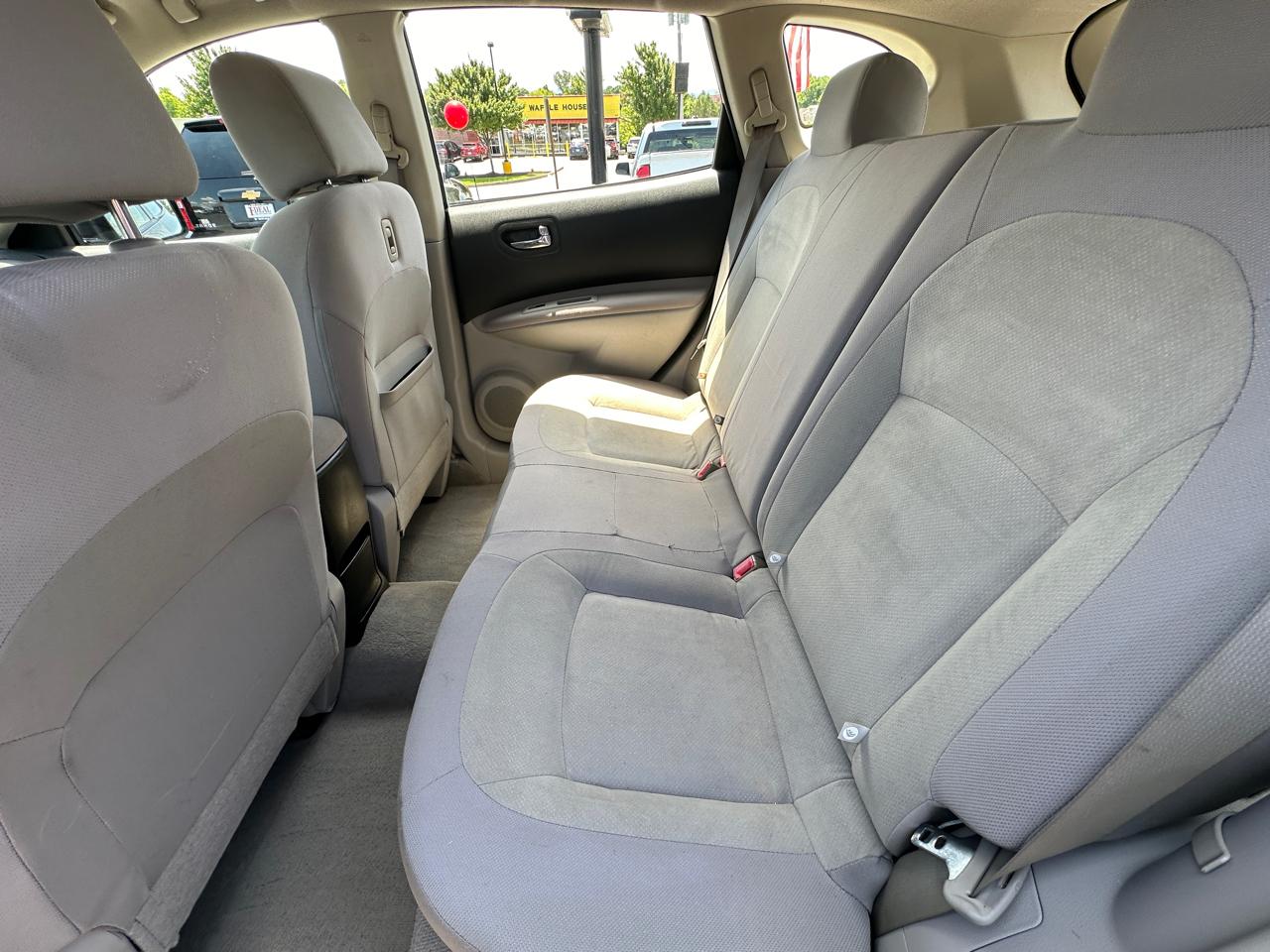 Nissan Rogue FWD 4dr S 2010