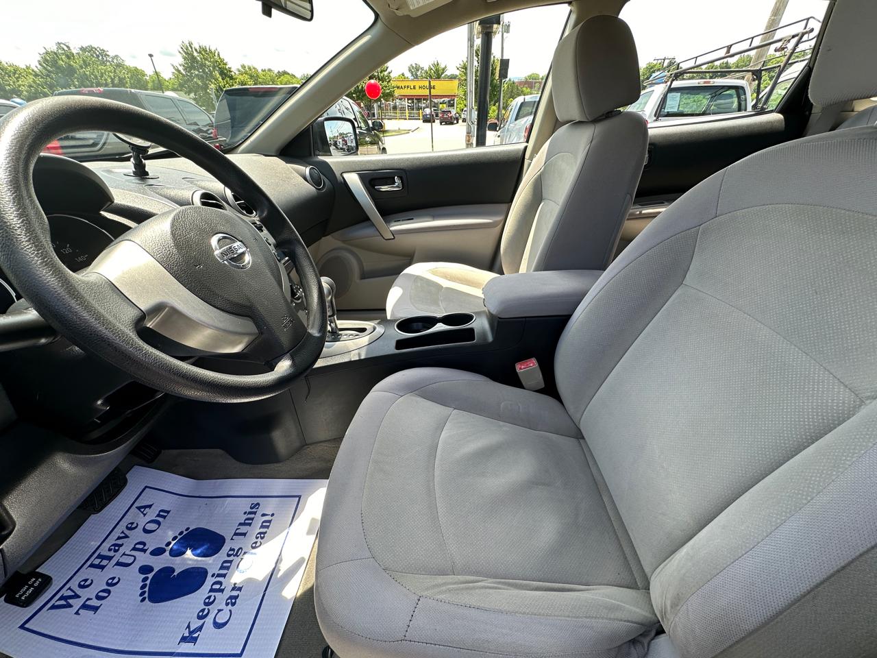 Nissan Rogue FWD 4dr S 2010