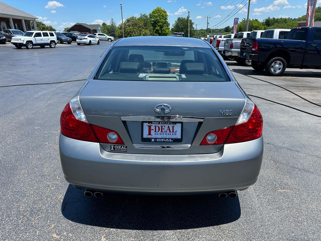 Infiniti M35 4dr Sdn RWD 2007