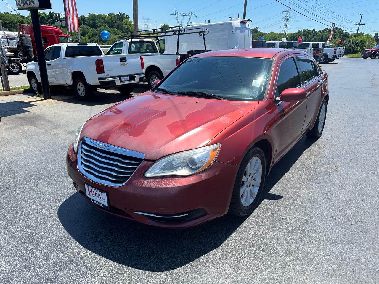 Chrysler 200 4dr Sdn Touring 2014