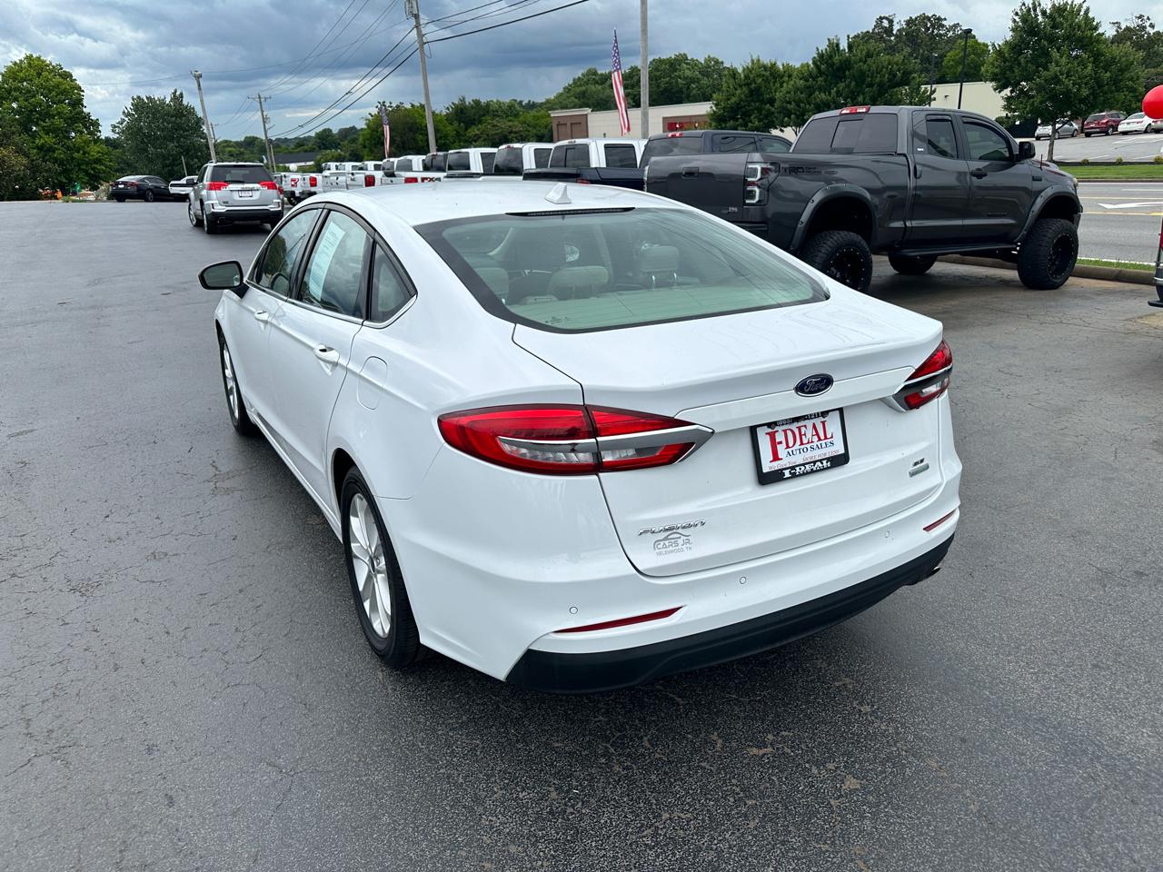 Ford Fusion SE FWD 2019