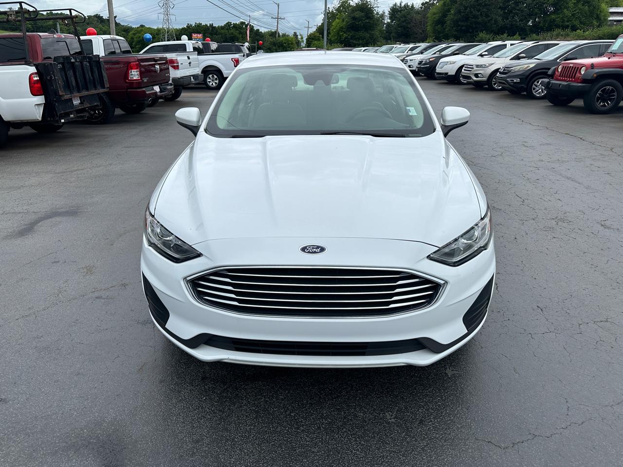 Ford Fusion SE FWD 2019