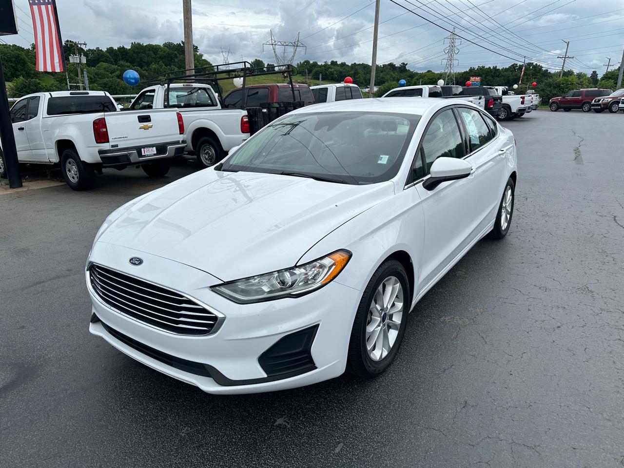 Ford Fusion SE FWD 2019