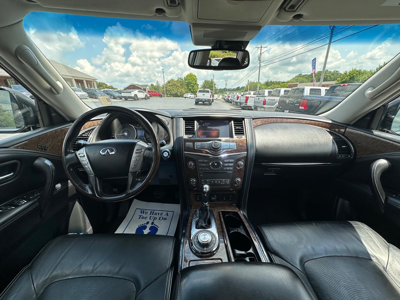 Infiniti QX80 AWD 2017