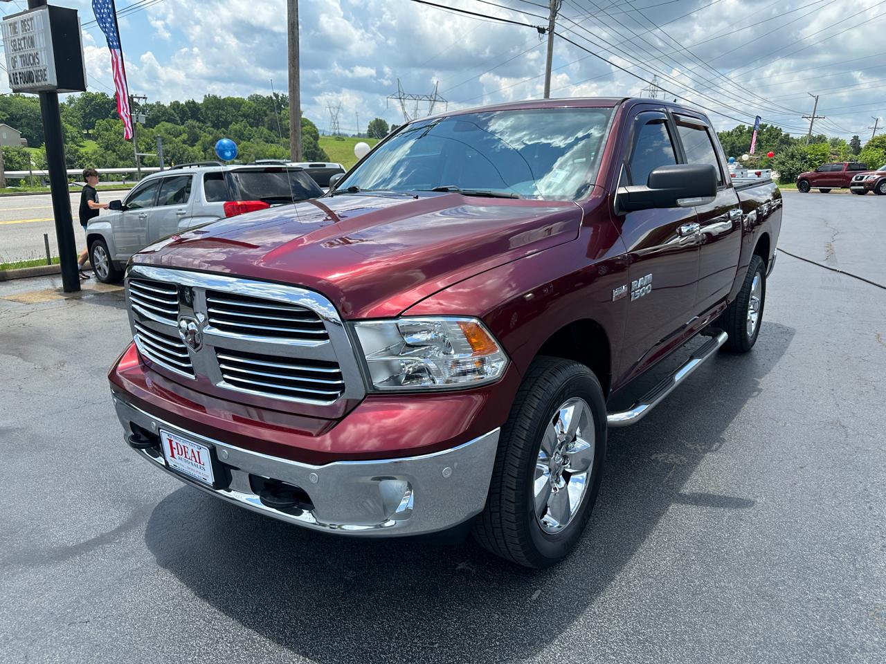 RAM 1500 4WD Crew Cab 140.5" Big Horn 2016
