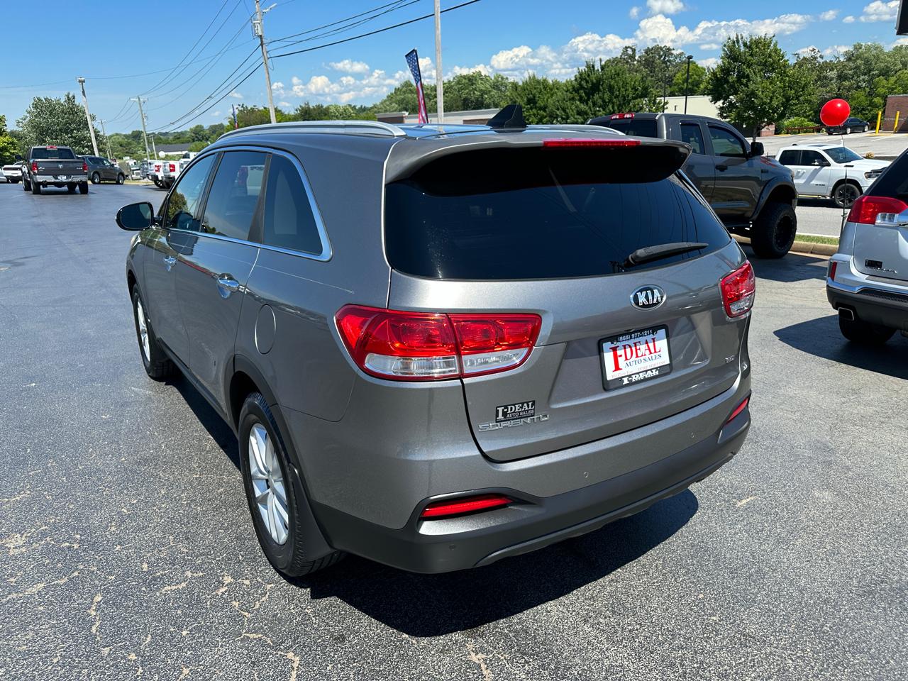Kia Sorento FWD 4dr 2.4L LX 2016