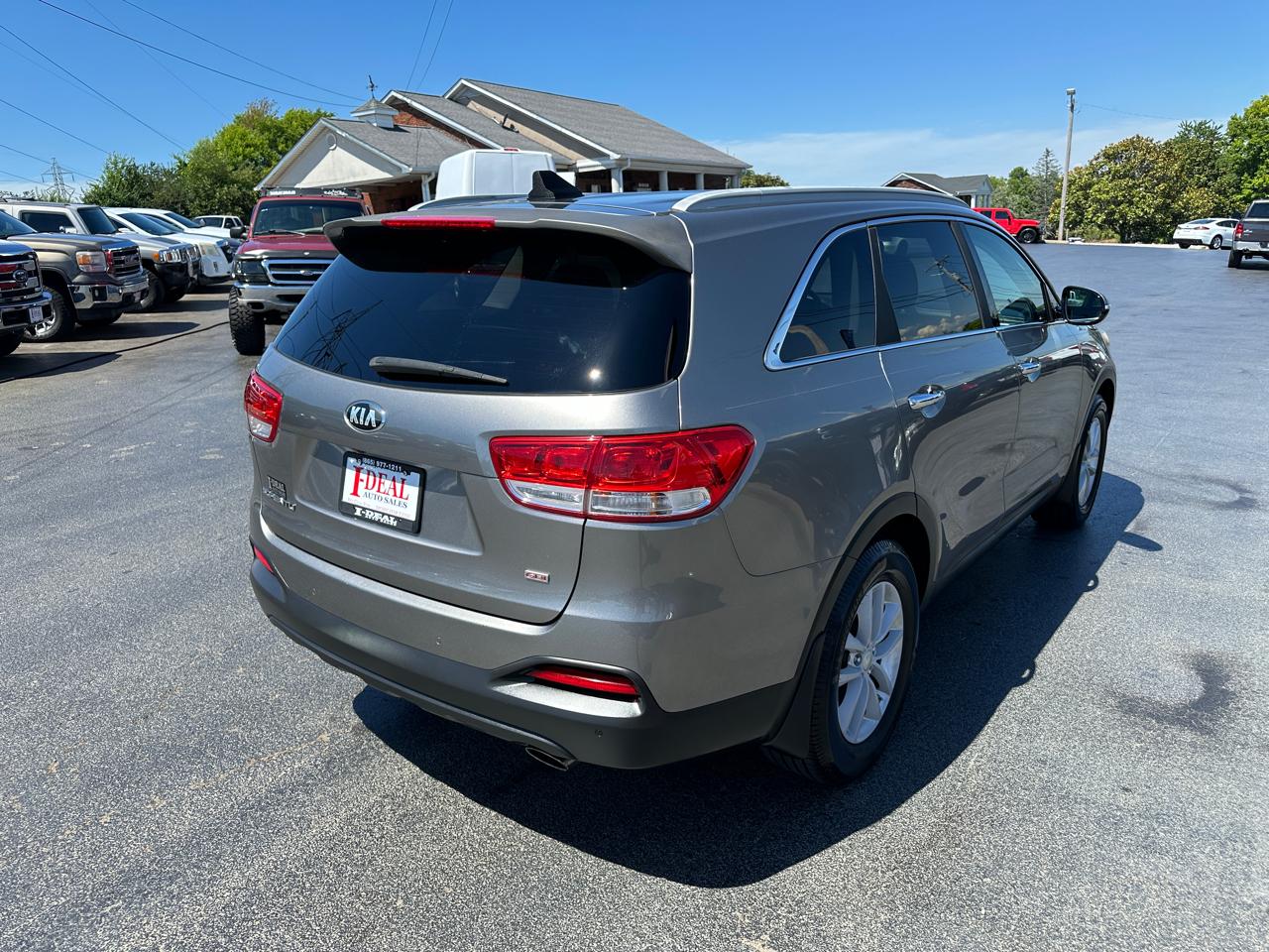 Kia Sorento FWD 4dr 2.4L LX 2016
