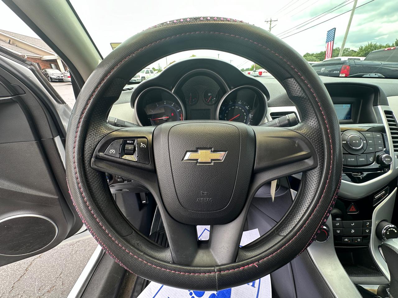 Chevrolet Cruze 4dr Sdn LT w/1FL 2011