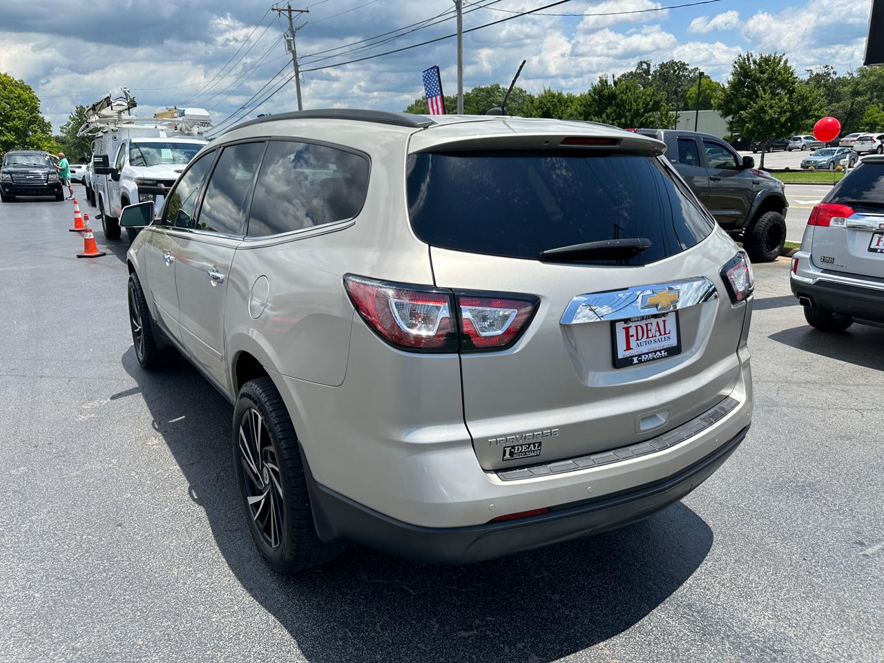 Chevrolet Traverse FWD 4dr LT w/1LT 2015