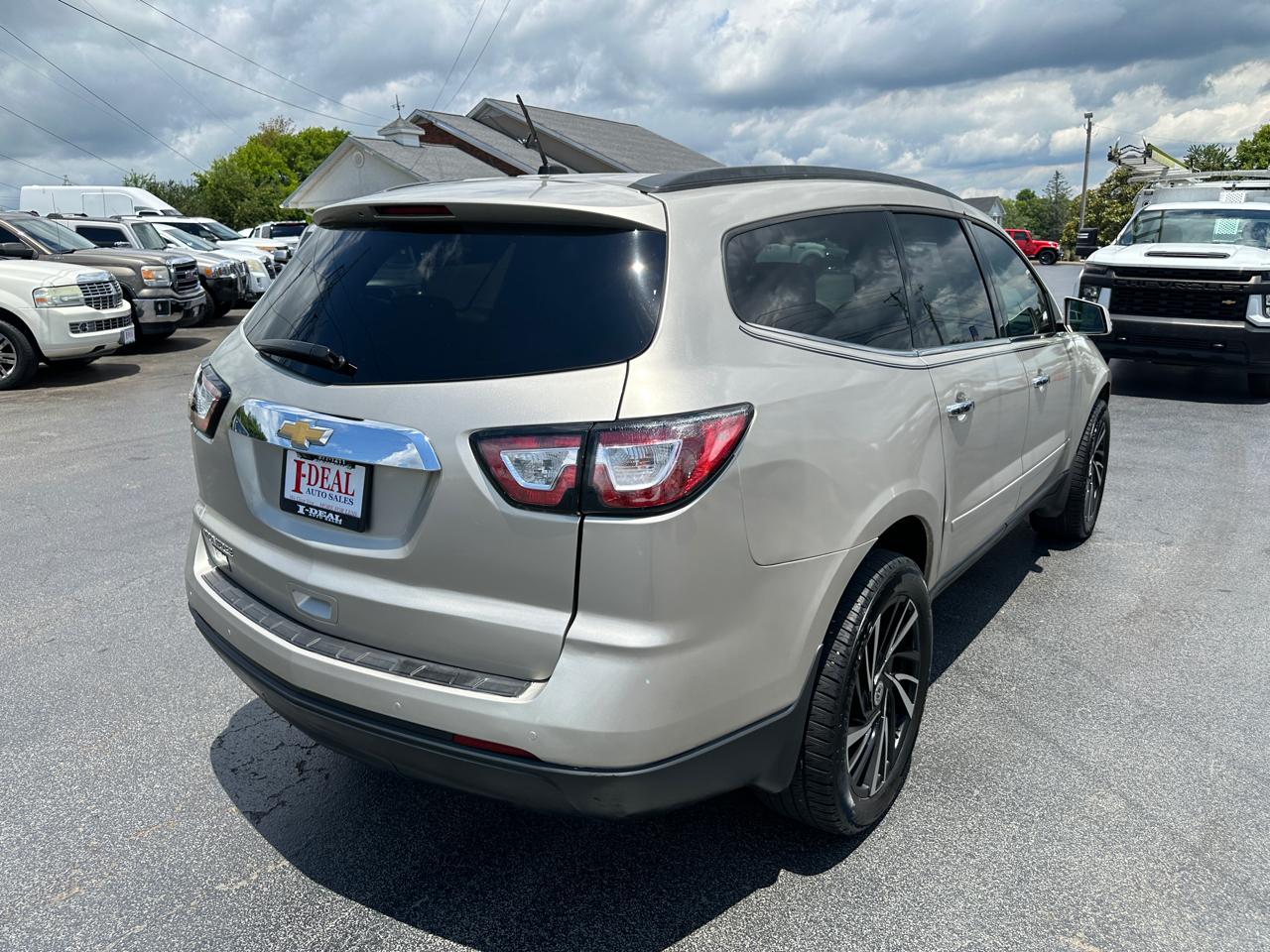 Chevrolet Traverse FWD 4dr LT w/1LT 2015