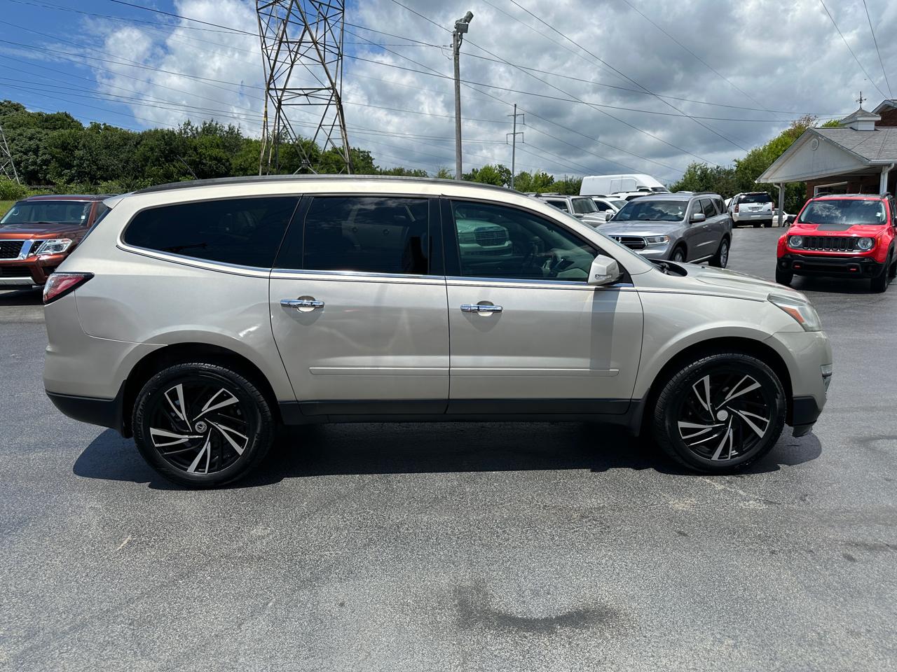 Chevrolet Traverse FWD 4dr LT w/1LT 2015