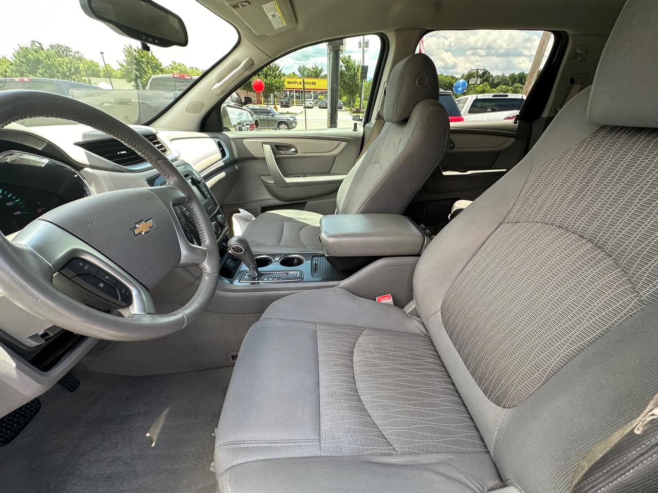 Chevrolet Traverse FWD 4dr LT w/1LT 2015