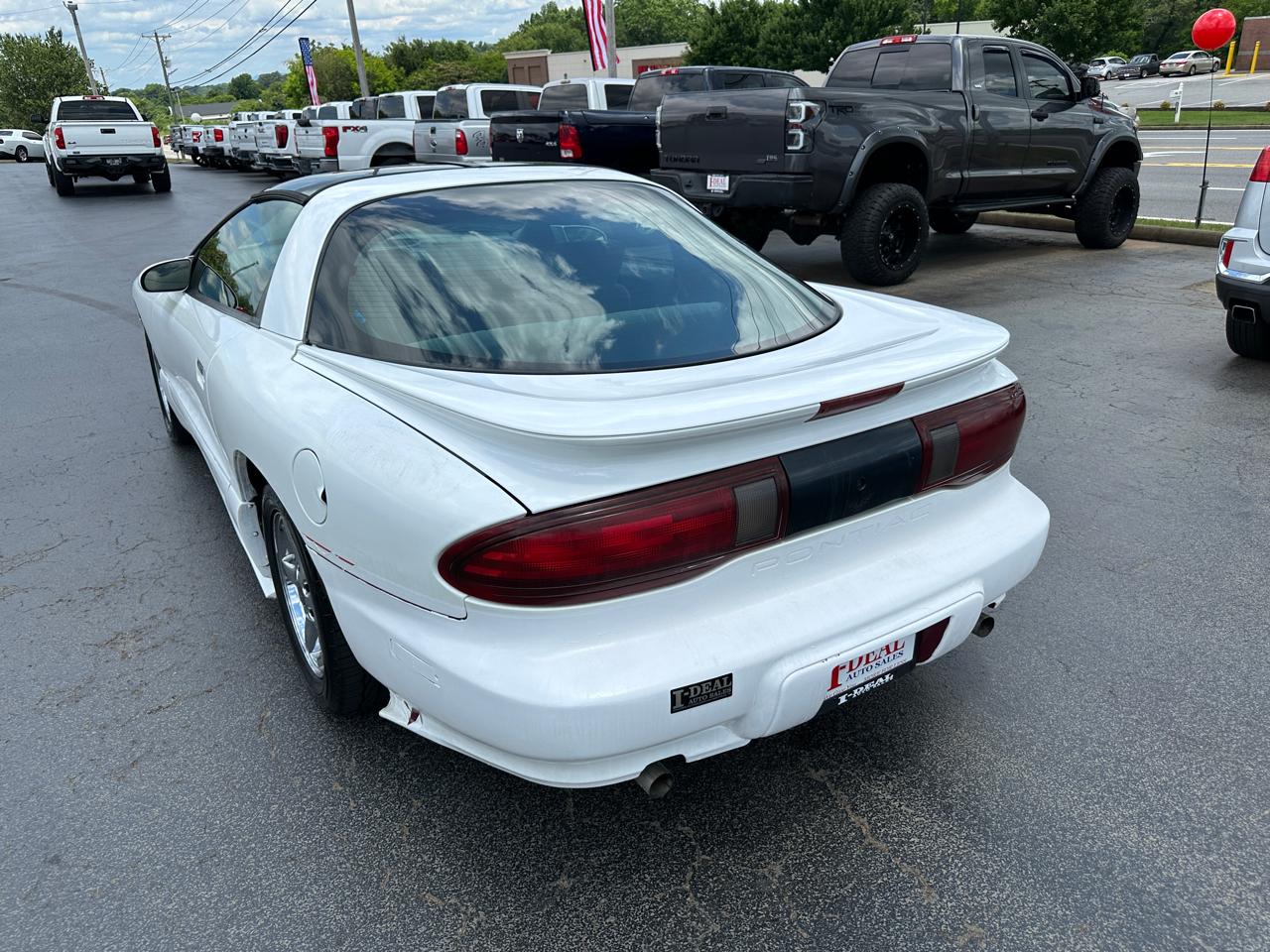 Pontiac Firebird 2dr Cpe Firebird 1997