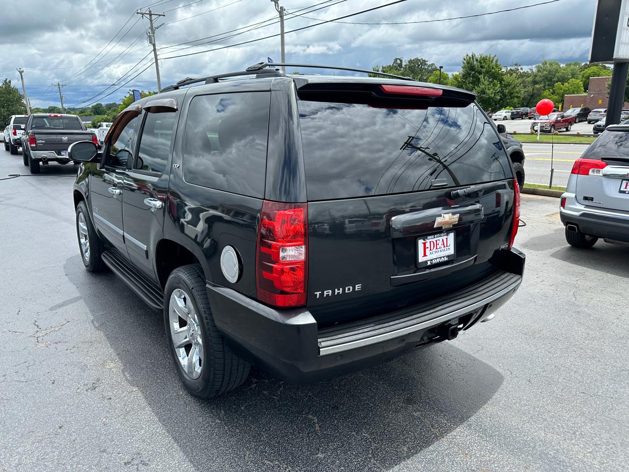 Chevrolet Tahoe 4WD 4dr 1500 LTZ 2011