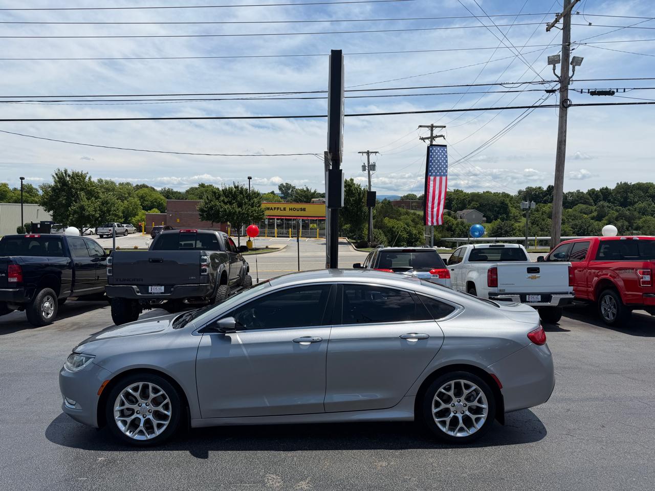 Chrysler 200 4dr Sdn C AWD 2015