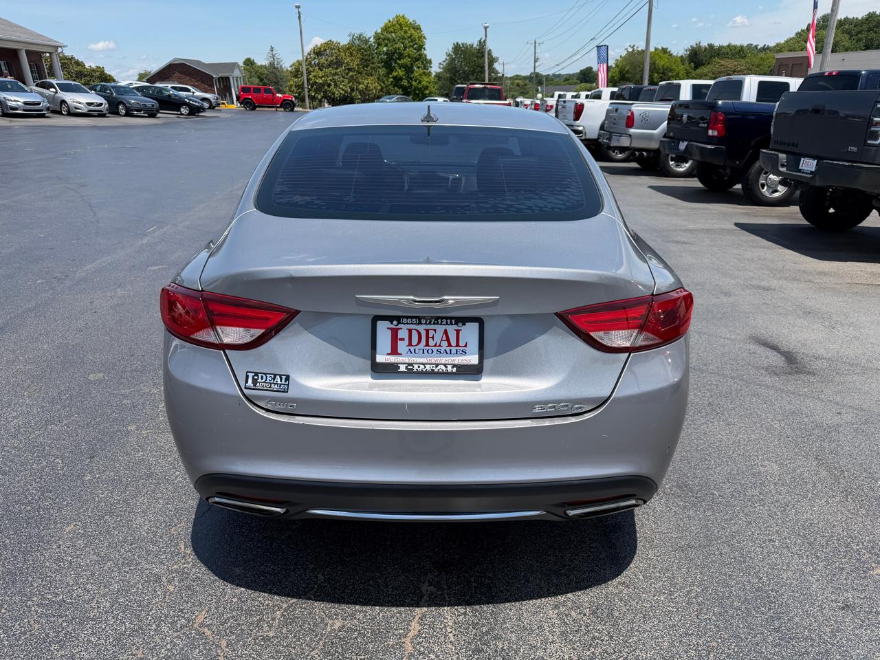 Chrysler 200 4dr Sdn C AWD 2015