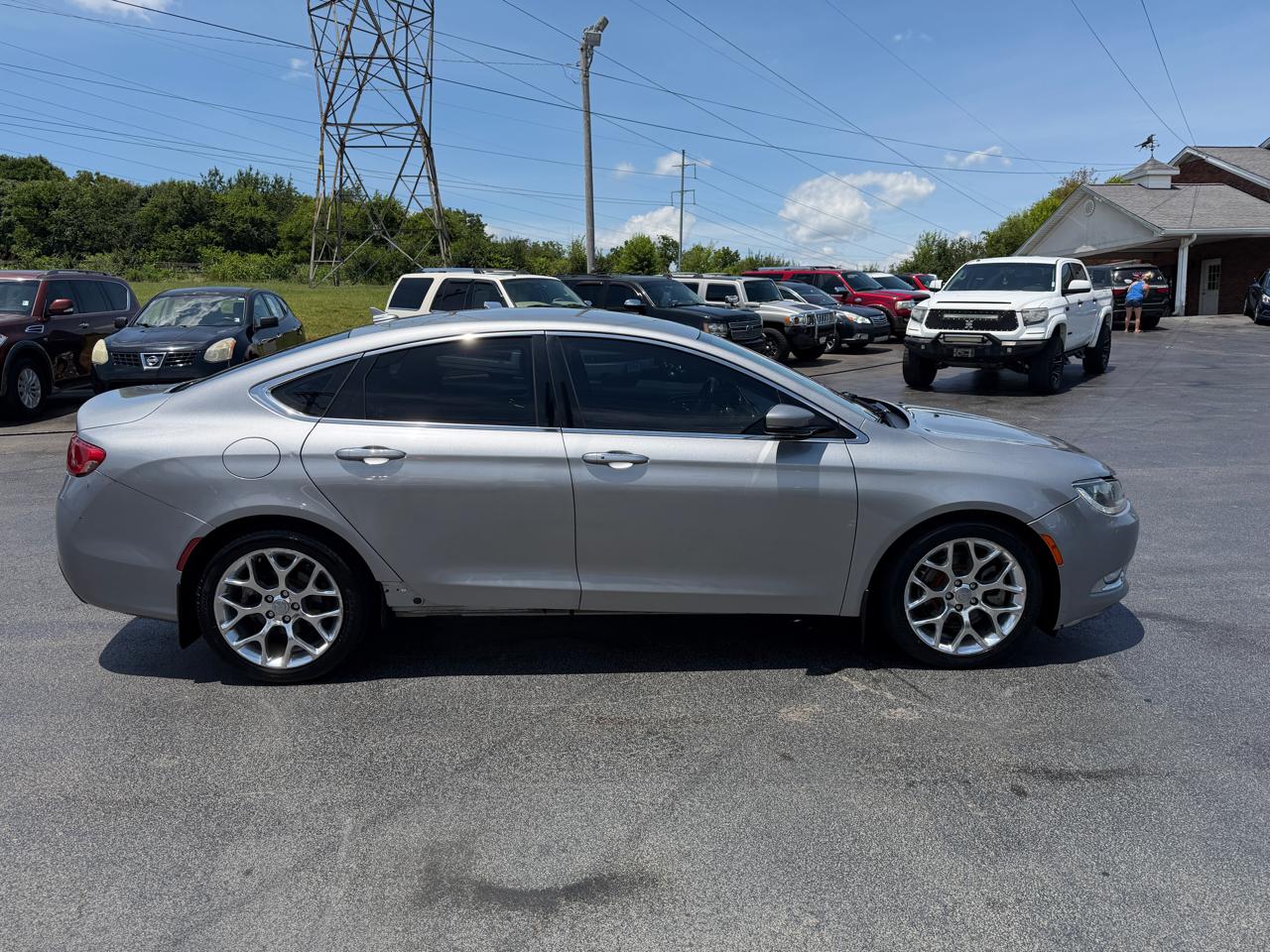 Chrysler 200 4dr Sdn C AWD 2015