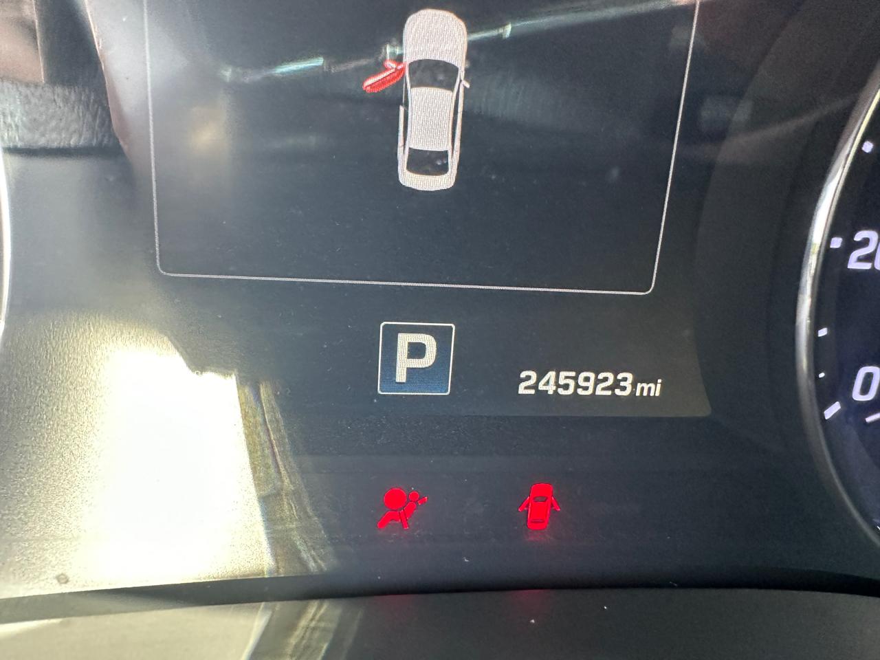 Hyundai Genesis 4dr Sdn V6 3.8L RWD 2015
