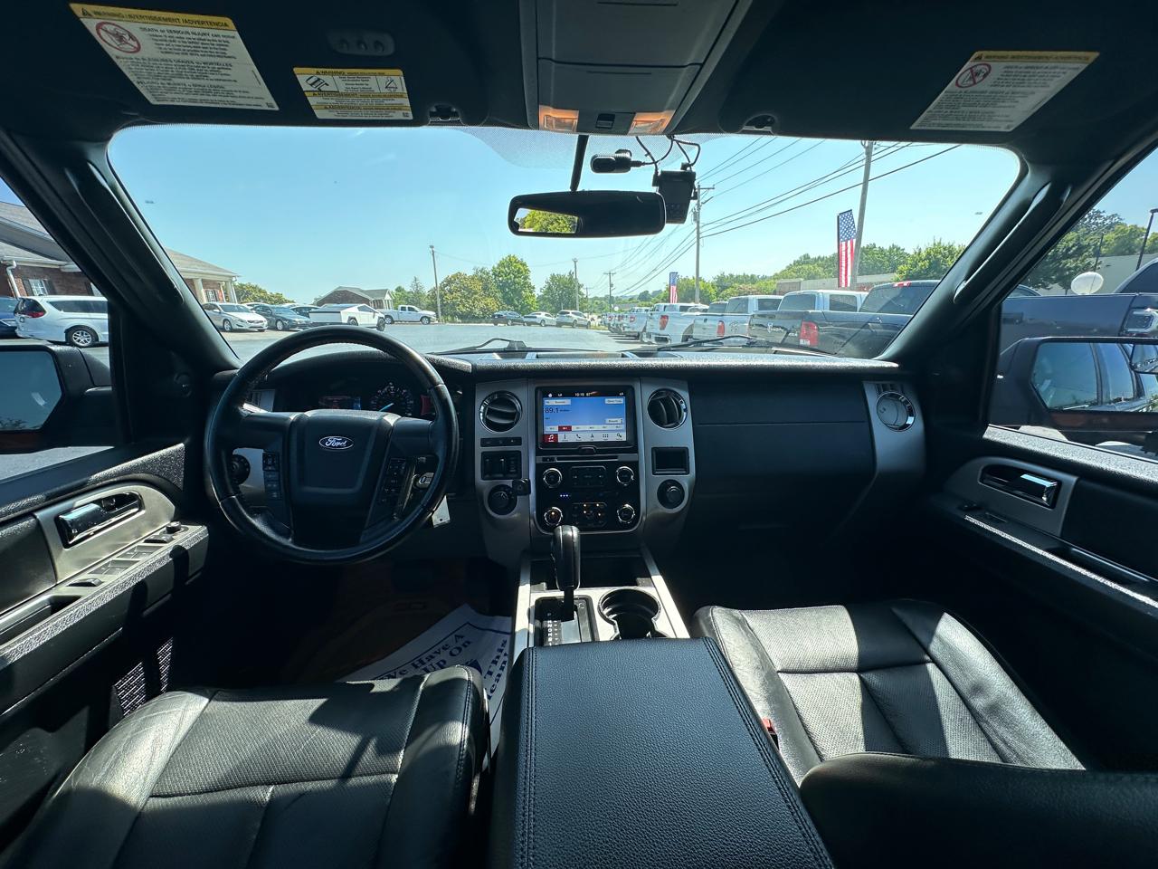 Ford Expedition EL 4WD 4dr XLT 2016