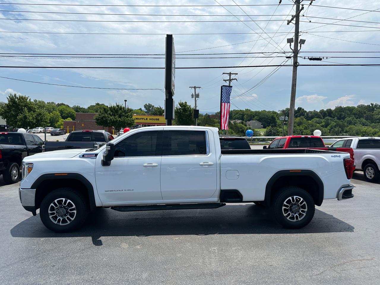 GMC Sierra 3500HD 4WD Crew Cab 172" SLE 2022