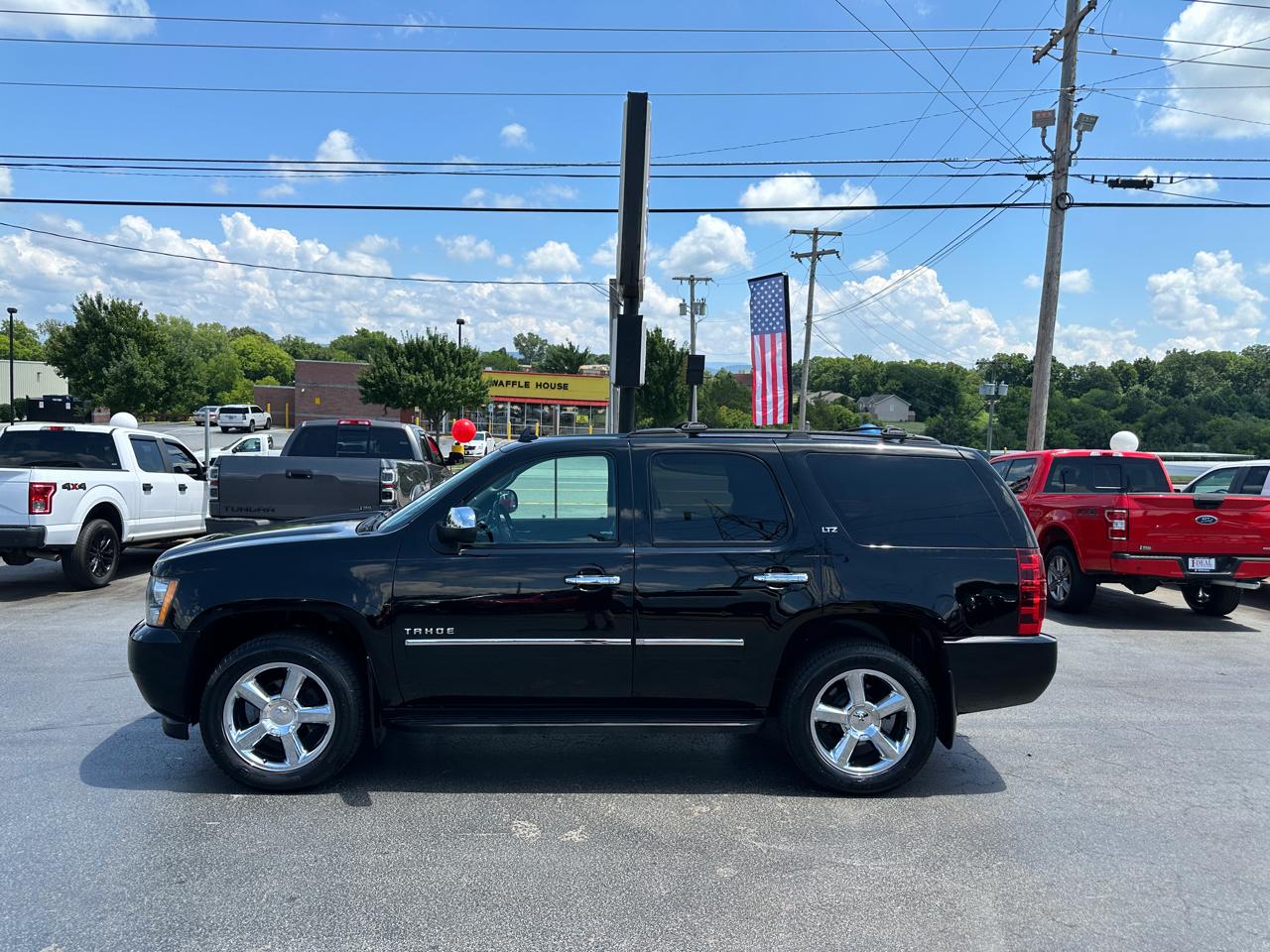 Chevrolet Tahoe 4WD 4dr LTZ 2014