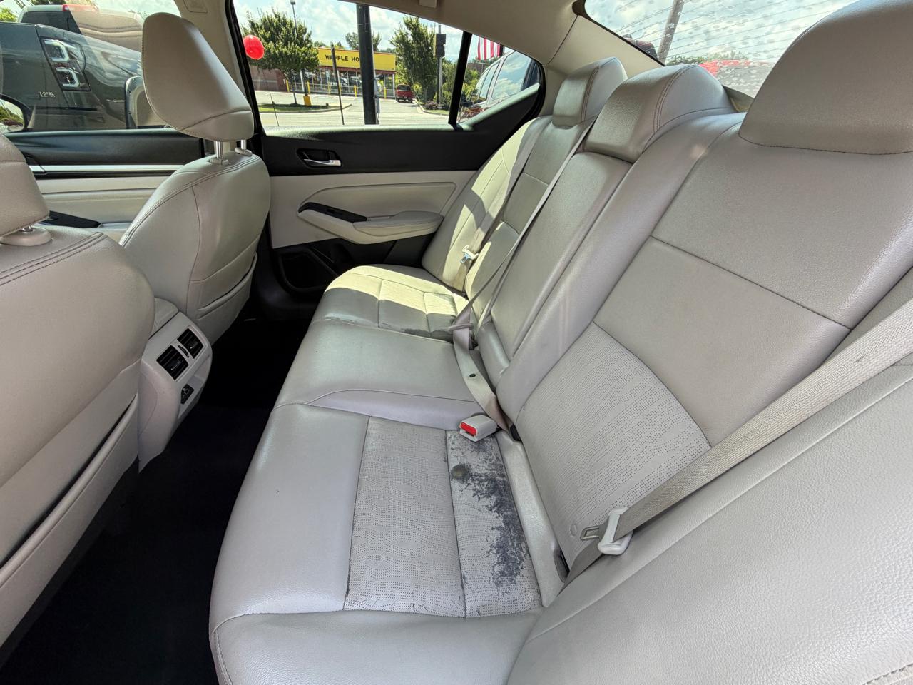 Nissan Altima 2.5 SL Sedan 2019