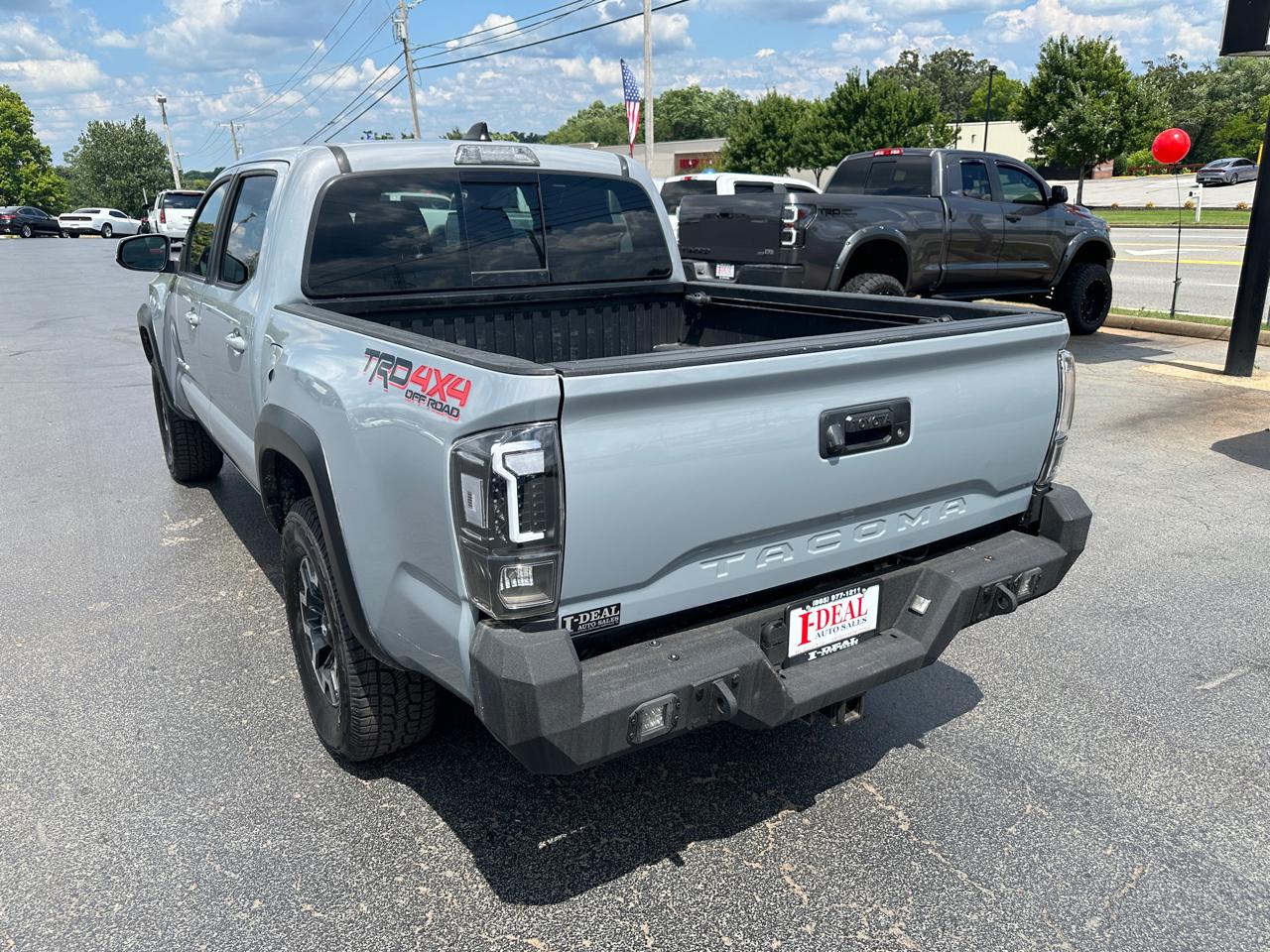 Toyota Tacoma 4WD TRD Off Road Double Cab 5' Bed V6 AT (Natl) 2020