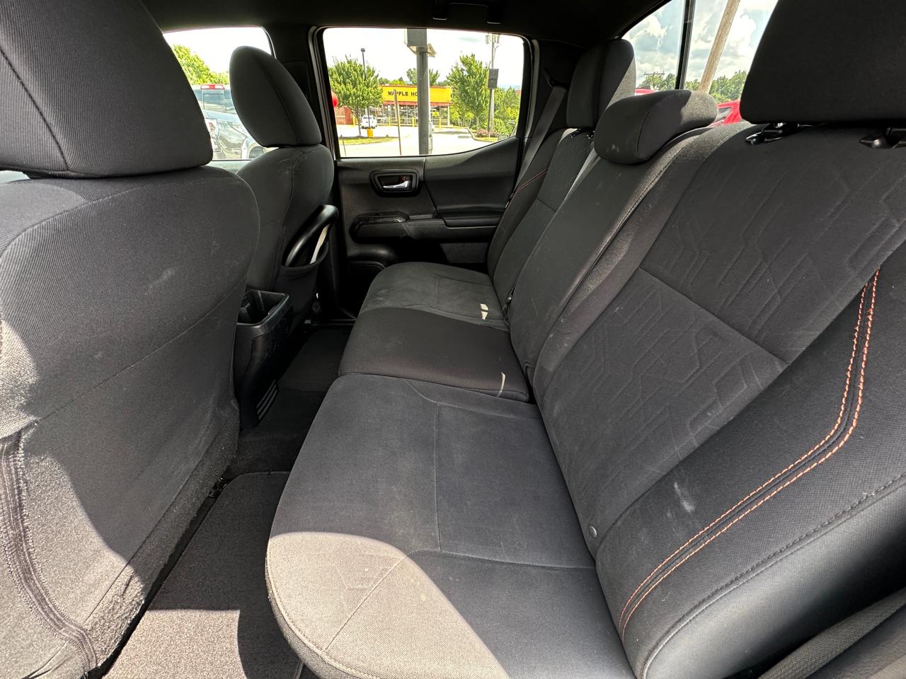 Toyota Tacoma 4WD TRD Off Road Double Cab 5' Bed V6 AT (Natl) 2020
