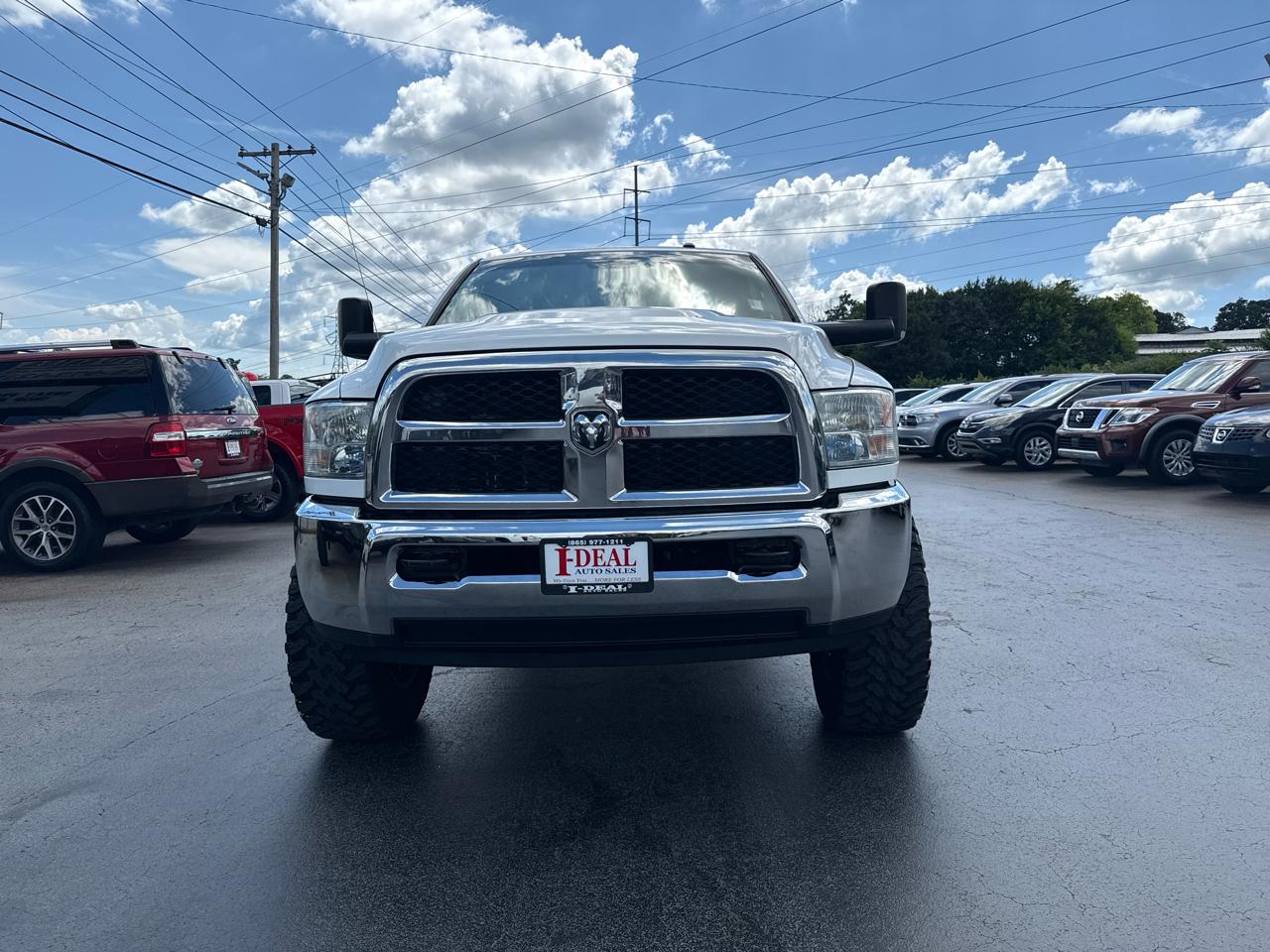RAM 2500 Tradesman 4x4 Crew Cab 8' Box 2018