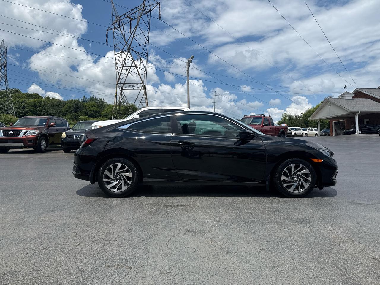 Honda Civic Coupe LX CVT 2020