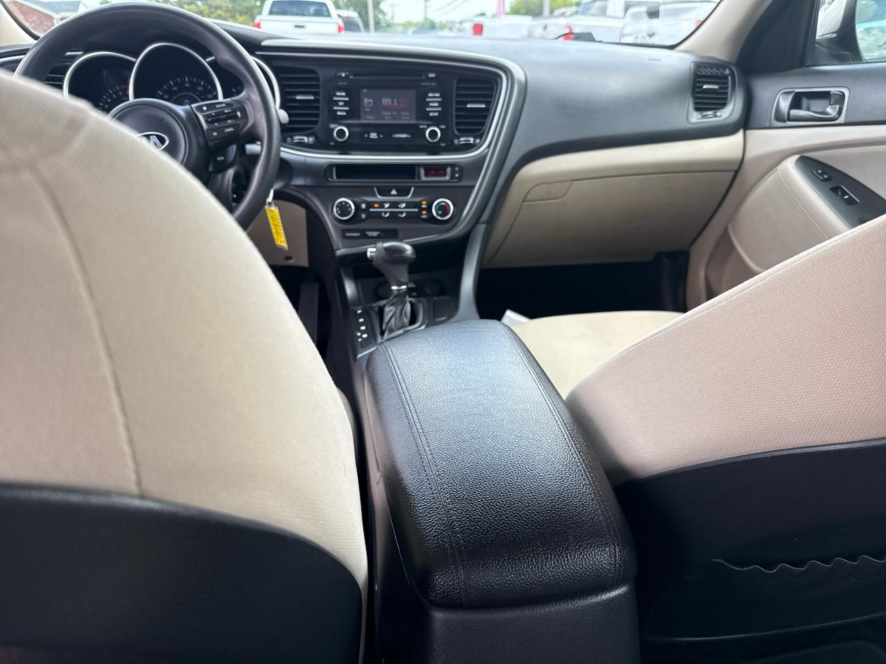 Kia Optima 4dr Sdn LX 2015