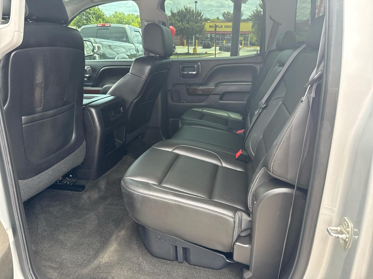 GMC Sierra 1500 4WD Crew Cab 143.5" SLT 2015