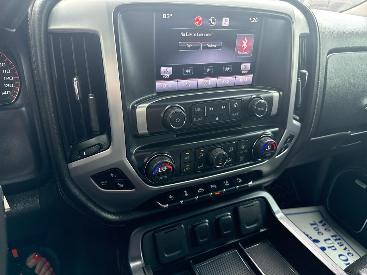 GMC Sierra 1500 4WD Crew Cab 143.5" SLT 2015