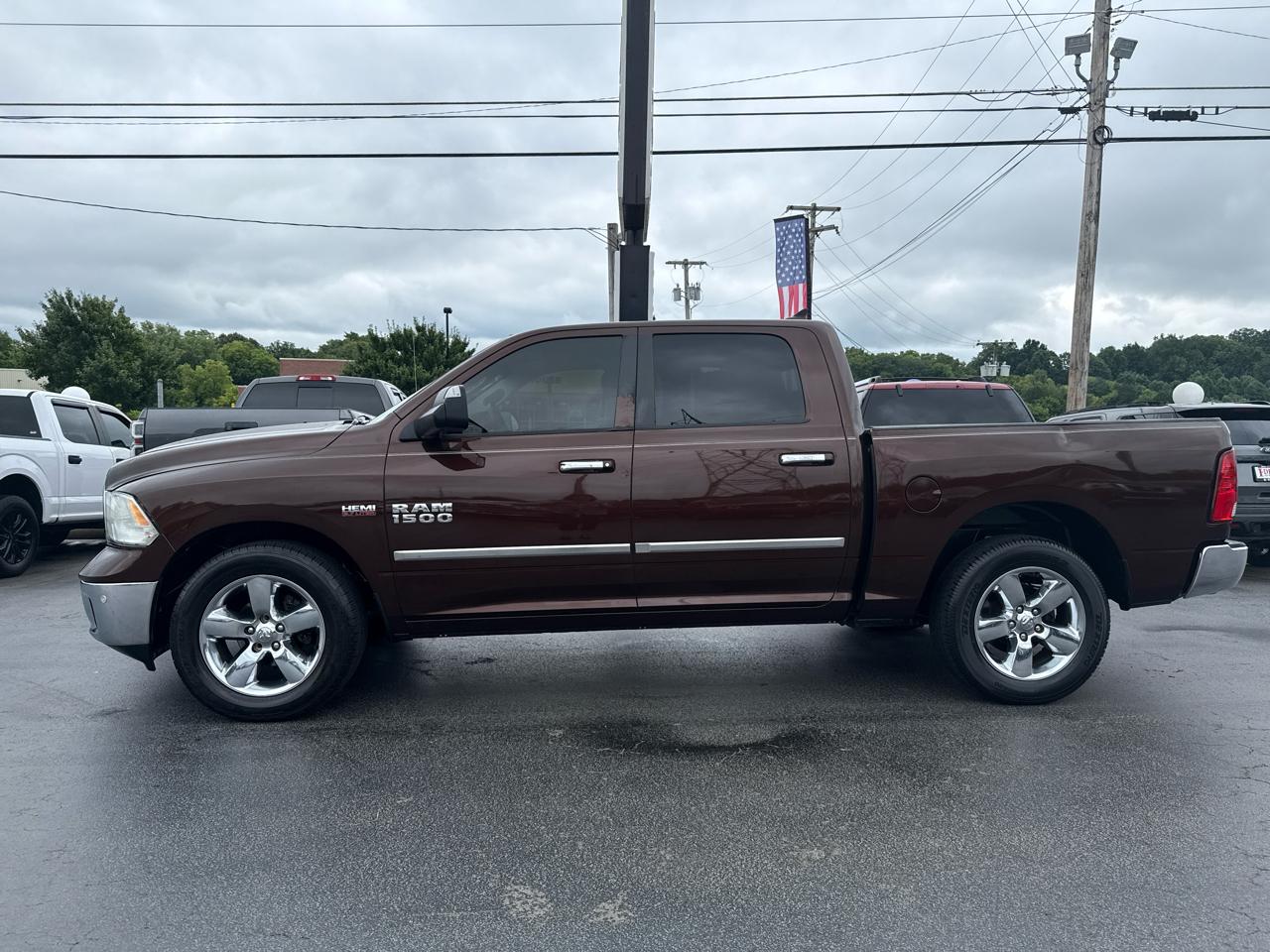 RAM 1500 2WD Crew Cab 140.5" Big Horn 2014