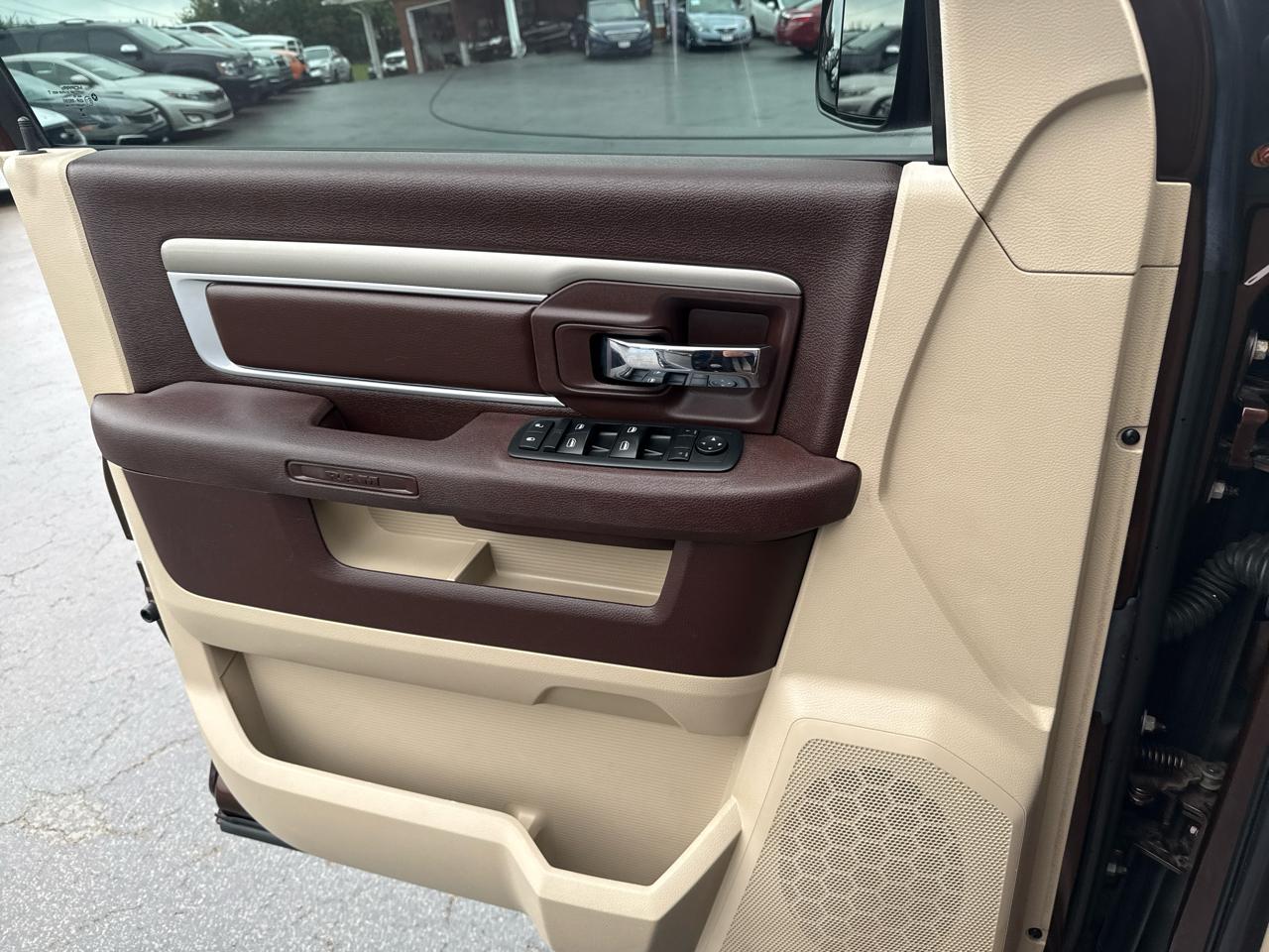 RAM 1500 2WD Crew Cab 140.5" Big Horn 2014