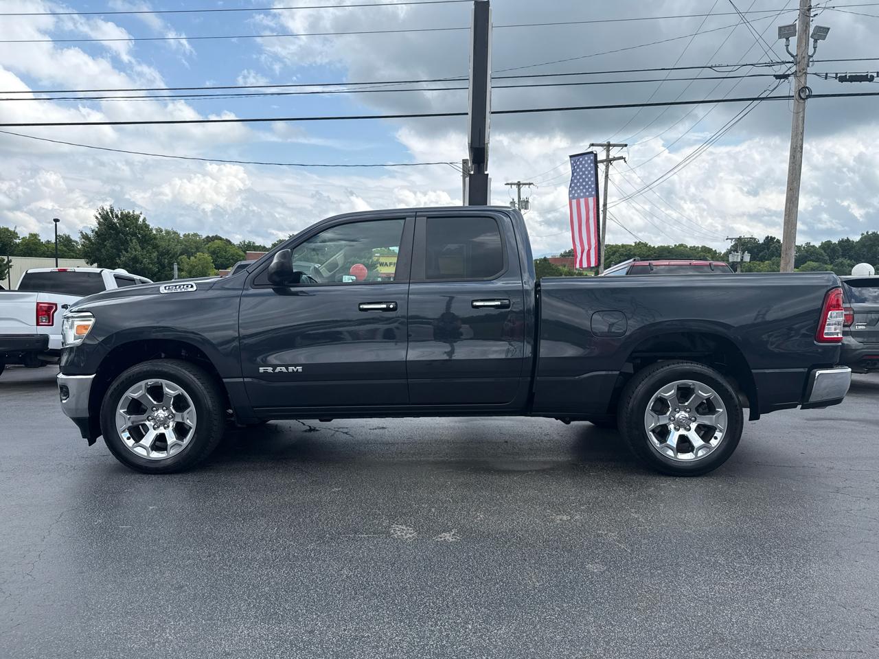 RAM 1500 Big Horn 4x4 Quad Cab 6'4" Box 2020