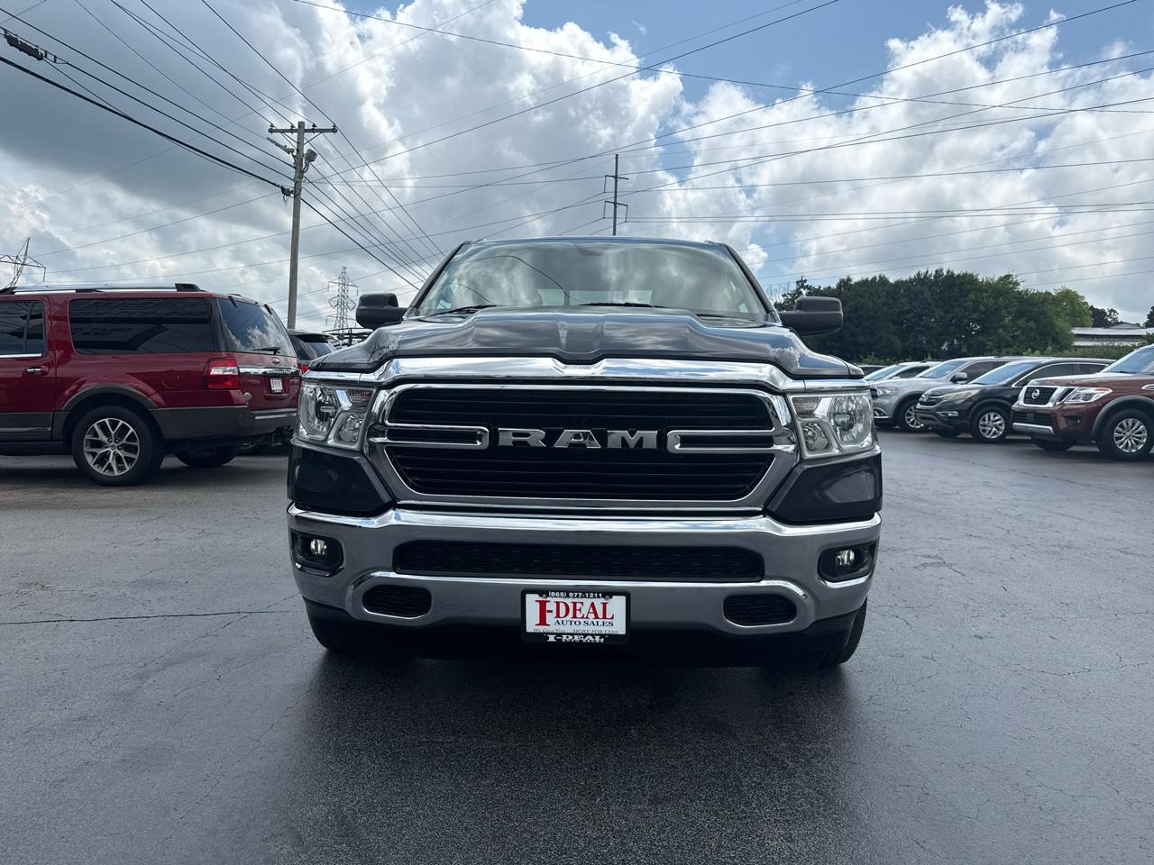 RAM 1500 Big Horn 4x4 Quad Cab 6'4" Box 2020