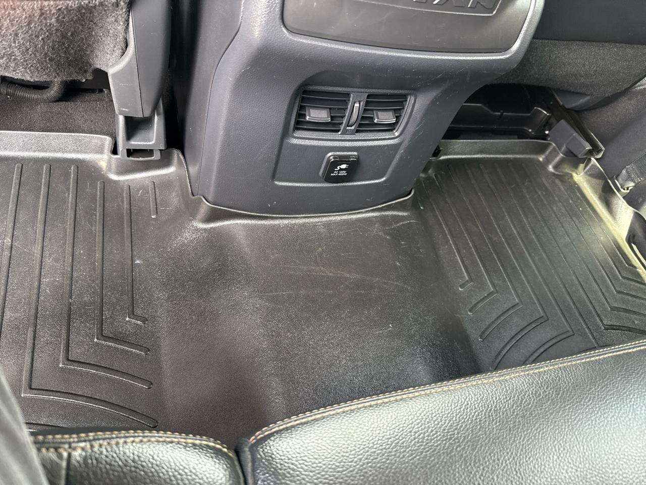 Nissan Titan 4x4 Crew Cab SL 2018