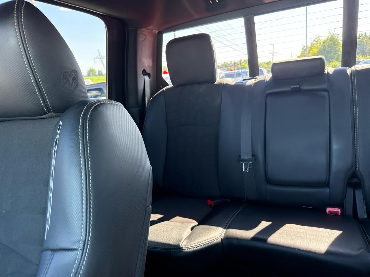 RAM 1500 Rebel 4x4 Crew Cab 5'7" Box 2017