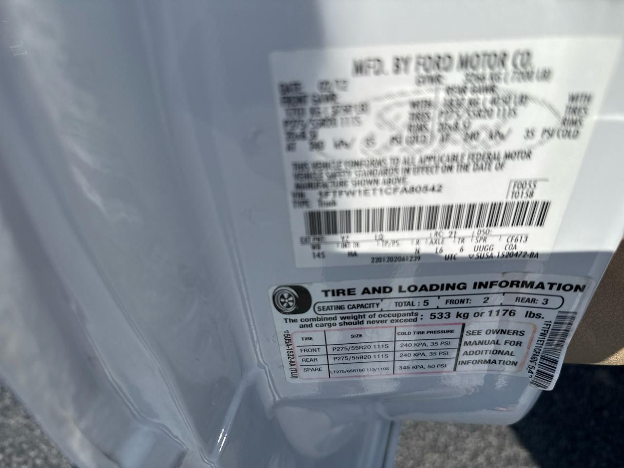 Ford F-150 4WD SuperCrew 145" Platinum 2012