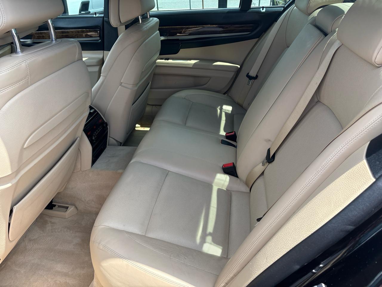 BMW 7 Series 4dr Sdn ALPINA B7 SWB RWD 2014