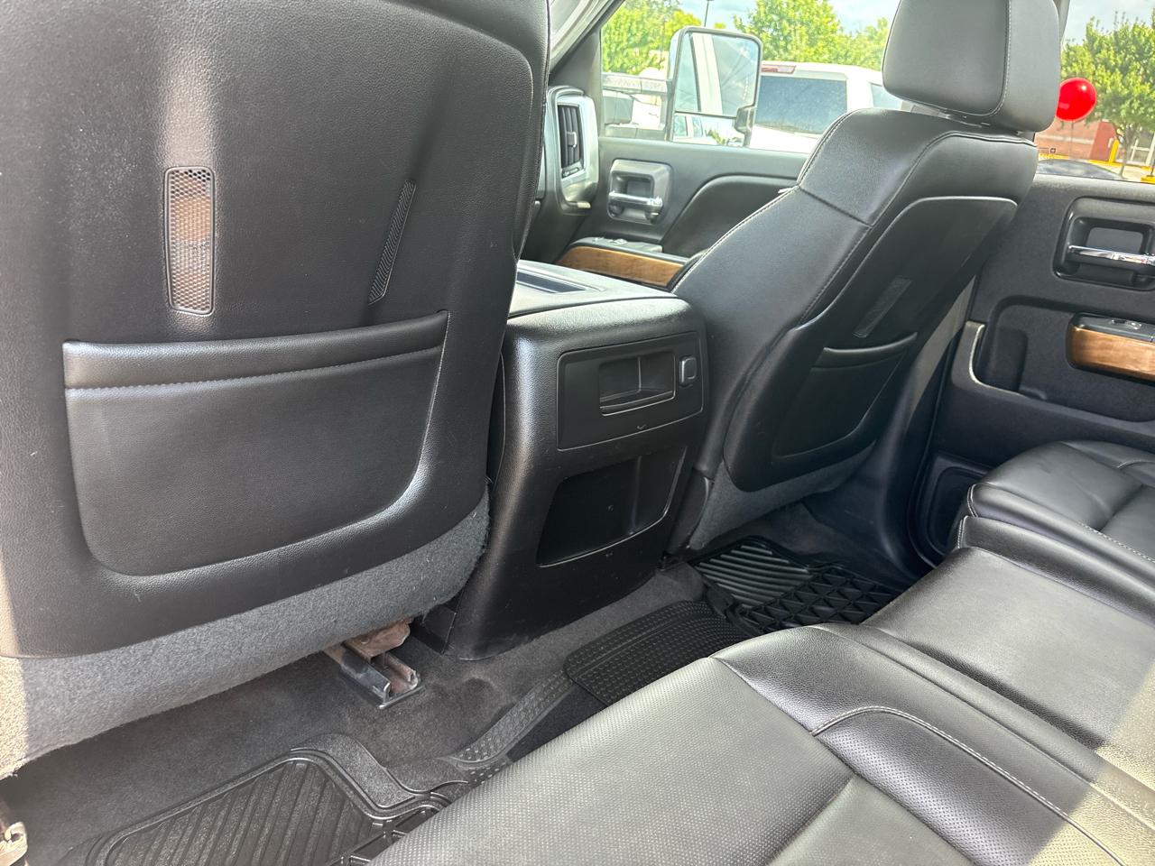 Chevrolet Silverado 3500HD Built After Aug 14 4WD Crew Cab 167.7" LTZ 2015