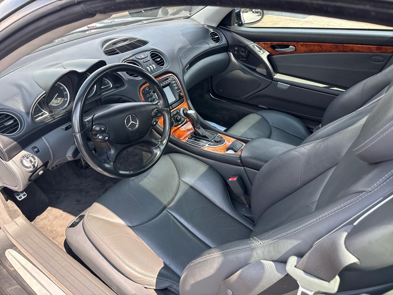 Mercedes-Benz SL-Class 2dr Roadster 5.0L 2003